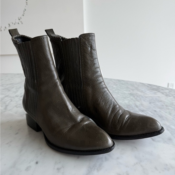 Authentic Alexander Wang Gray Leather Ankle Boots - Picture 2 of 6